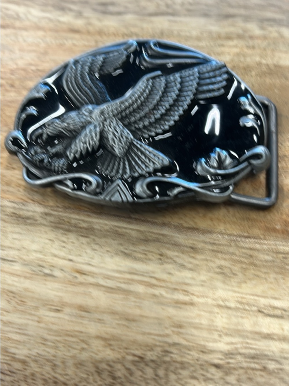 Men's Eagle Motif Metal Belt Buckle in Black and Silver